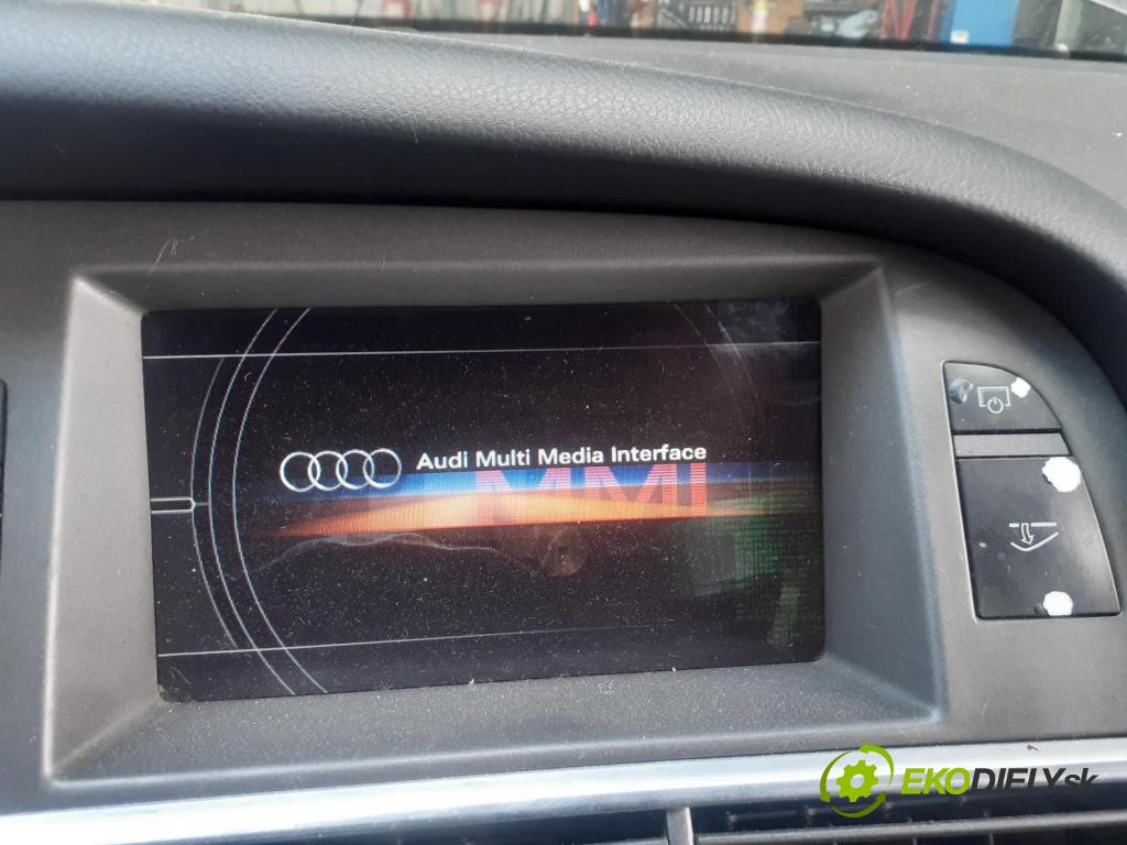 AUDI A6 (4F2, C6) SEDAN 2004 165,00 3.0 TDI quattro - BMK 2967,00 ZOBRAZIT: 4F0919603A