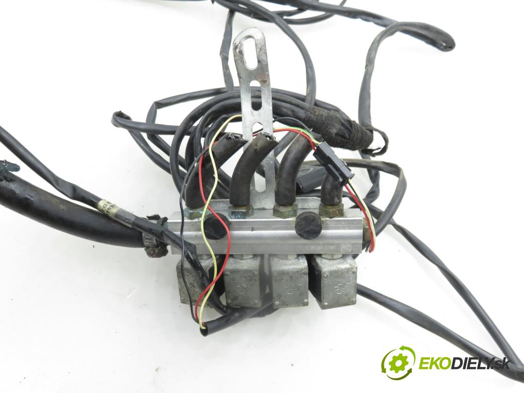BMW 3 (E90) SEDAN 2006 95,00 318 i 129 - N46 B20 B 1995,00 INSTALACE: LPG komplentní 67R014903 ; 67R014066