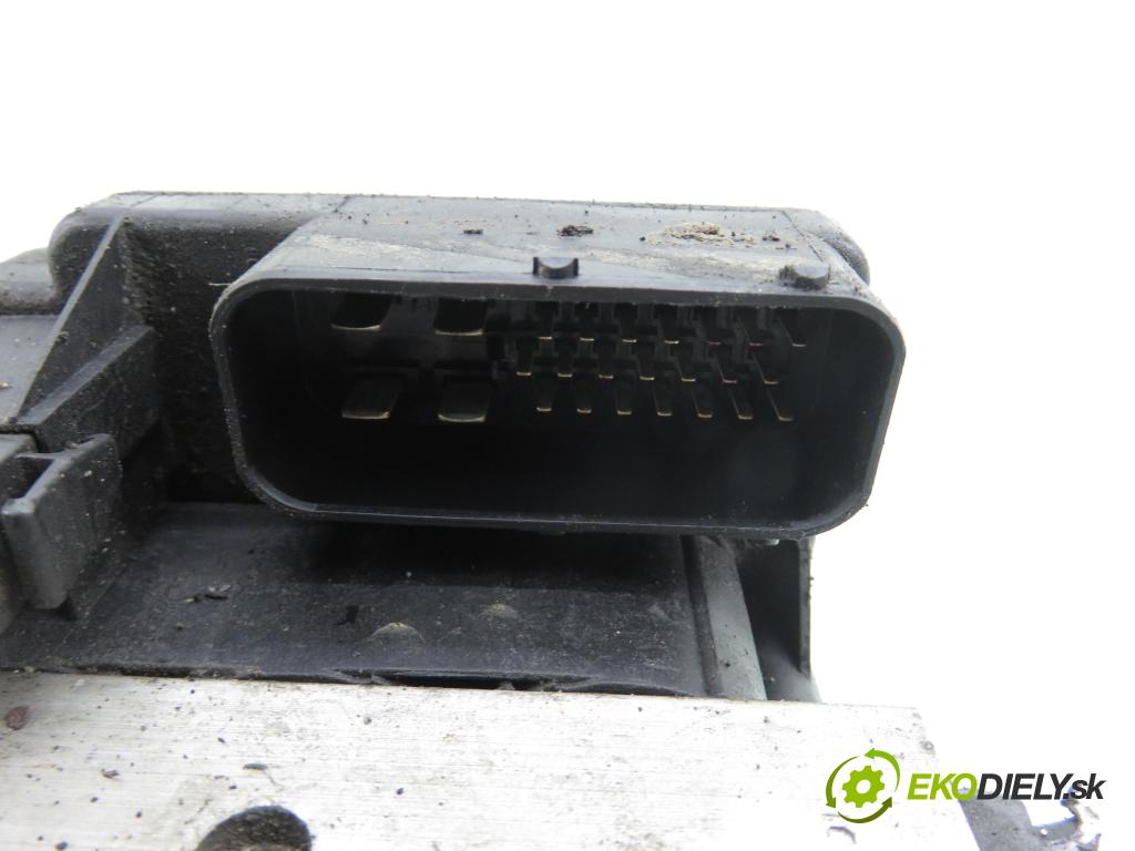 VW GOLF IV (1J1) HB 2001 85,00 1.9 TDI - AJM 1896,00 Pumpa ABS 1J0614417A ; 1J0907379AF ; 10020402134 (Pumpa ABS)