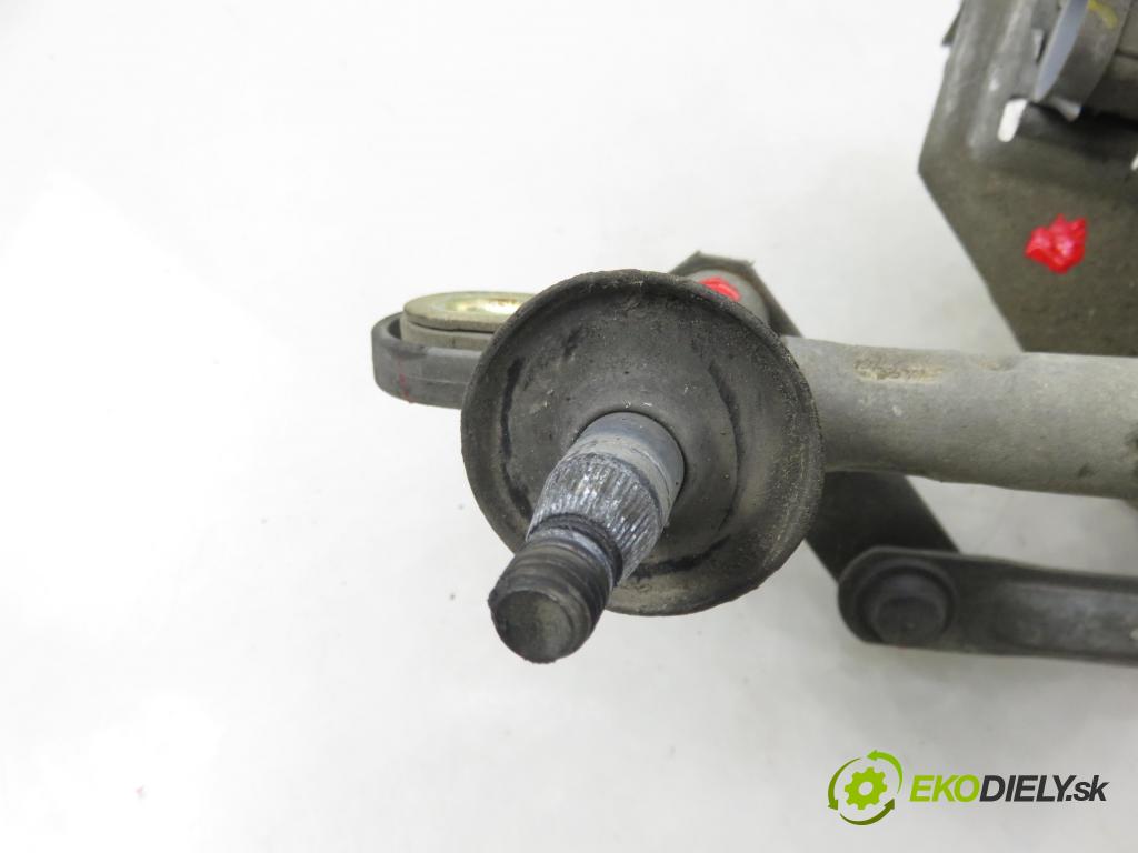 RENAULT SCENIC I (JA0/1_) MINIVAN 2001 0,00 1.6 - K4M 708 1598,00 Motorček stieračov 0390241379