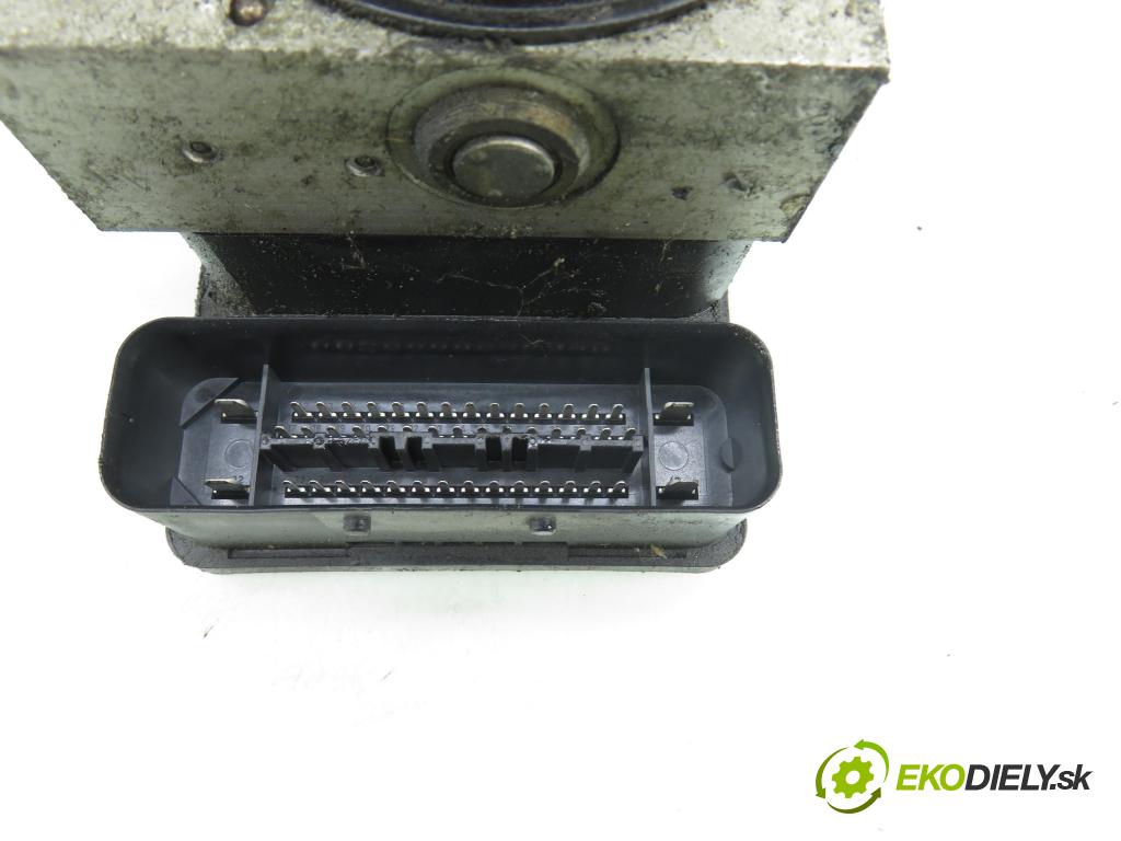 AUDI A3 (8L1) HB 2000 81,00 1.9 TDI - ASV 1896,00 Pumpa ABS 1C0907379E ; 1J0614517E ; 10020600094 (Pumpa ABS)