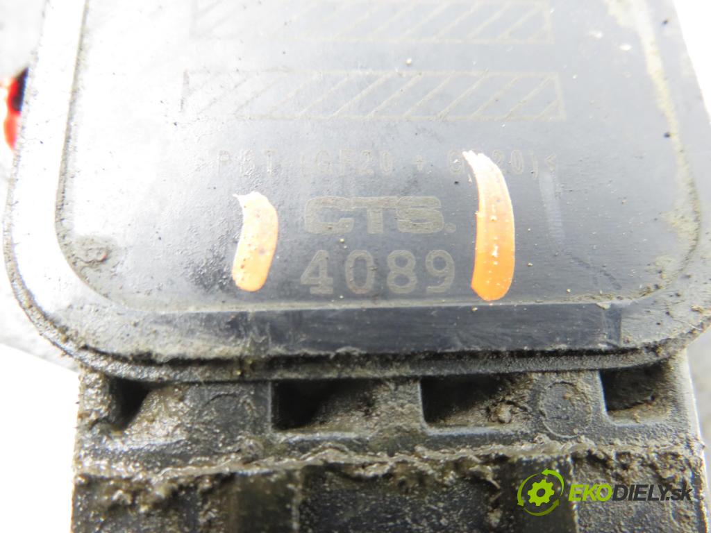 RENAULT SCENIC I (JA0/1_) MINIVAN 2001 0,00 1.6 - K4M 708 1598,00 Potenciometer plynu 7700431918 ; CTS4089 (Potenciometer plynového pedálu)