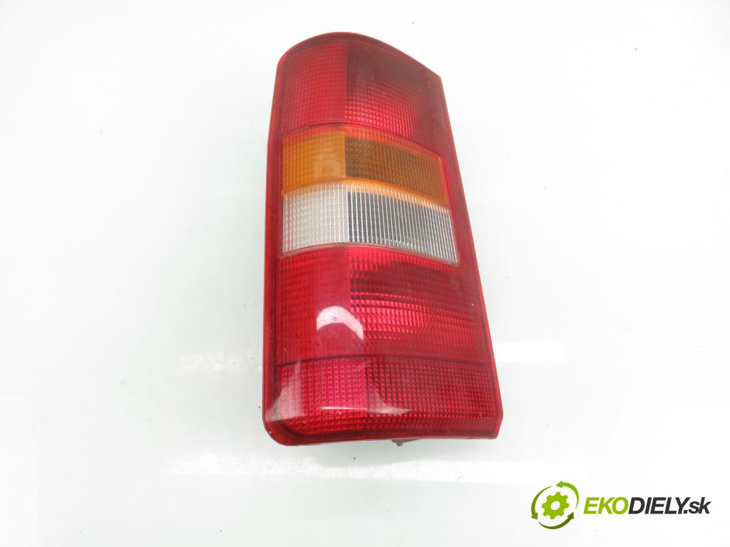 FIAT SCUDO Skrzynia (220_) FURGON 2006 69,00 2.0 JTD - RHX 1997,00 Svetlo ľavé zadné