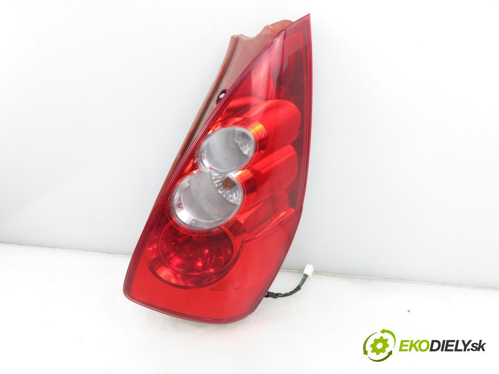 MAZDA 5 (CR19) MINIVAN 2007 105,00 2.0 MZR-CD 143 - RF7J 1998,00 Svetlo pravé zadné C23551150