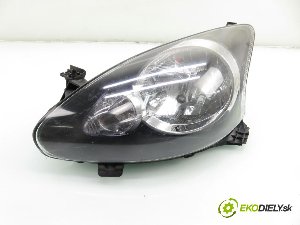 TOYOTA AYGO (_B1_) HB 2007 50,00 1.0 68 - 1KR-FE 998,00 Svetlo LP