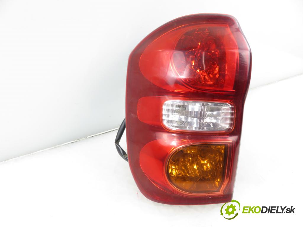 TOYOTA RAV 4 II (_A2_) SUV 2003 85,00 2.0 D-4D 4WD 116 - 1CD-FTV 1995,00 Svetlo ľavé zadné
