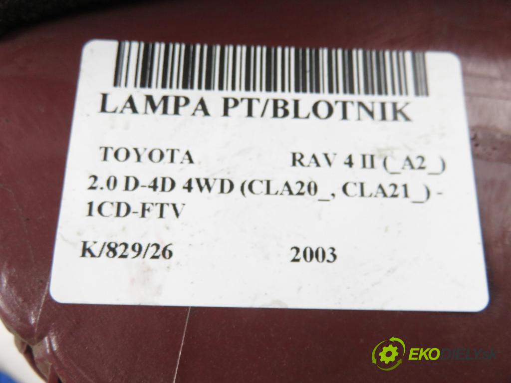 TOYOTA RAV 4 II (_A2_) SUV 2003 85,00 2.0 D-4D 4WD (CLA20_, CLA21_) - 1CD-FTV 1995,00 světlo pravé zadní