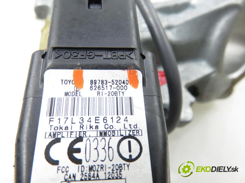 TOYOTA RAV 4 II (_A2_) SUV 2003 85,00 2.0 D-4D 4WD 116 - 1CD-FTV 1995,00 spinačka 45020423 ; 8978352040 (Spínacia skrinka)