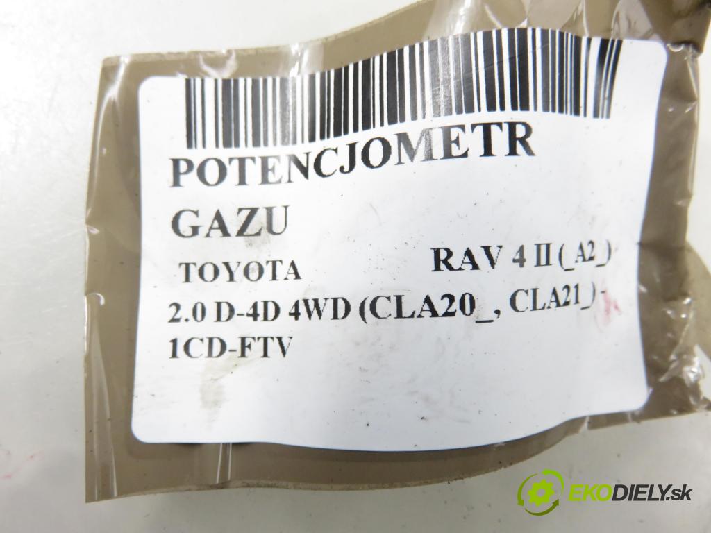 TOYOTA RAV 4 II (_A2_) SUV 2003 85,00 2.0 D-4D 4WD 116 - 1CD-FTV 1995,00 Potenciometer plynu 8928133010 (Potenciometer plynového pedálu)