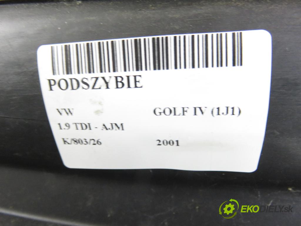 VW GOLF IV (1J1) HB 2001 85,00 1.9 TDI - AJM 1896,00 Torpédo, plast pod čelné okno 1J1619415B (Torpédo (plast pod čelným sklom))