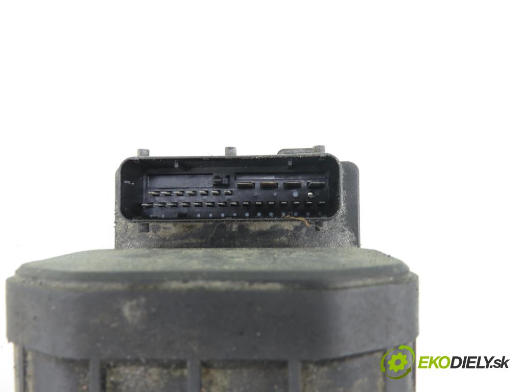 MITSUBISHI CARISMA (DA_) SEDAN 2003 75,00 1.9 DI-D (DA5A) - F9Q1 1870,00 Pumpa ABS 0273004488 ; 0265216773 ; MR475695 (Pumpa ABS)