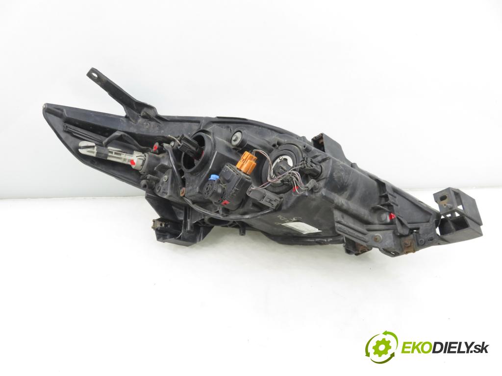 MAZDA 5 (CR19) MINIVAN 2007 105,00 2.0 MZR-CD 143 - RF7J 1998,00 Svetlo LP