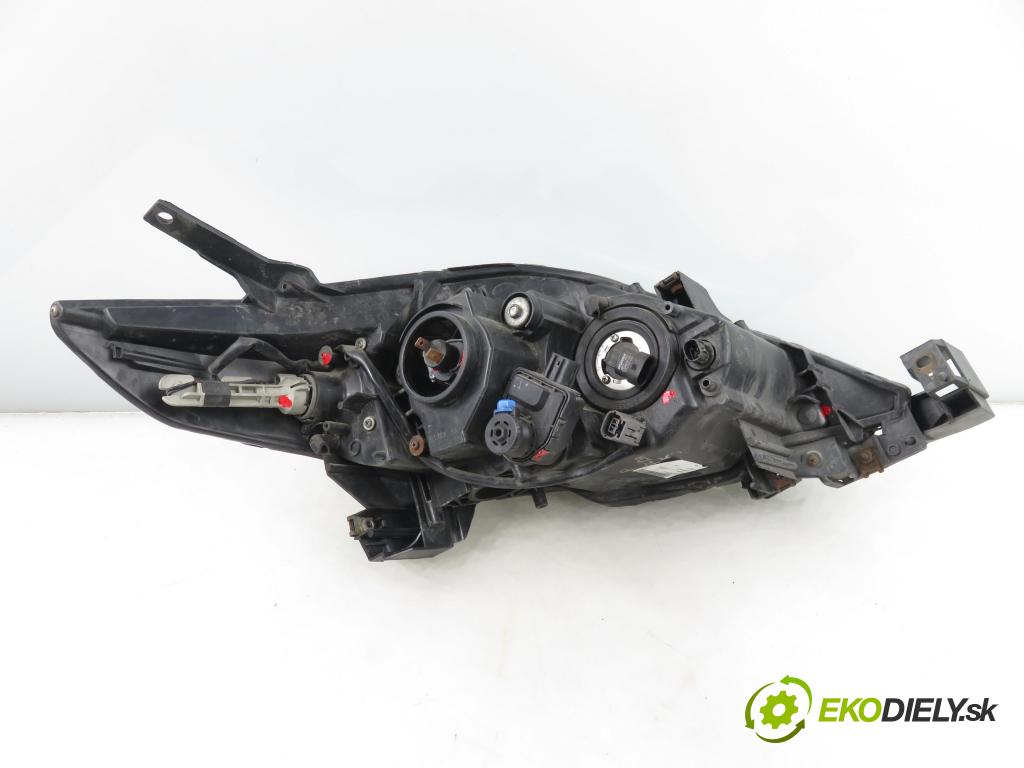 MAZDA 5 (CR19) MINIVAN 2007 105,00 2.0 MZR-CD 143 - RF7J 1998,00 Svetlo LP