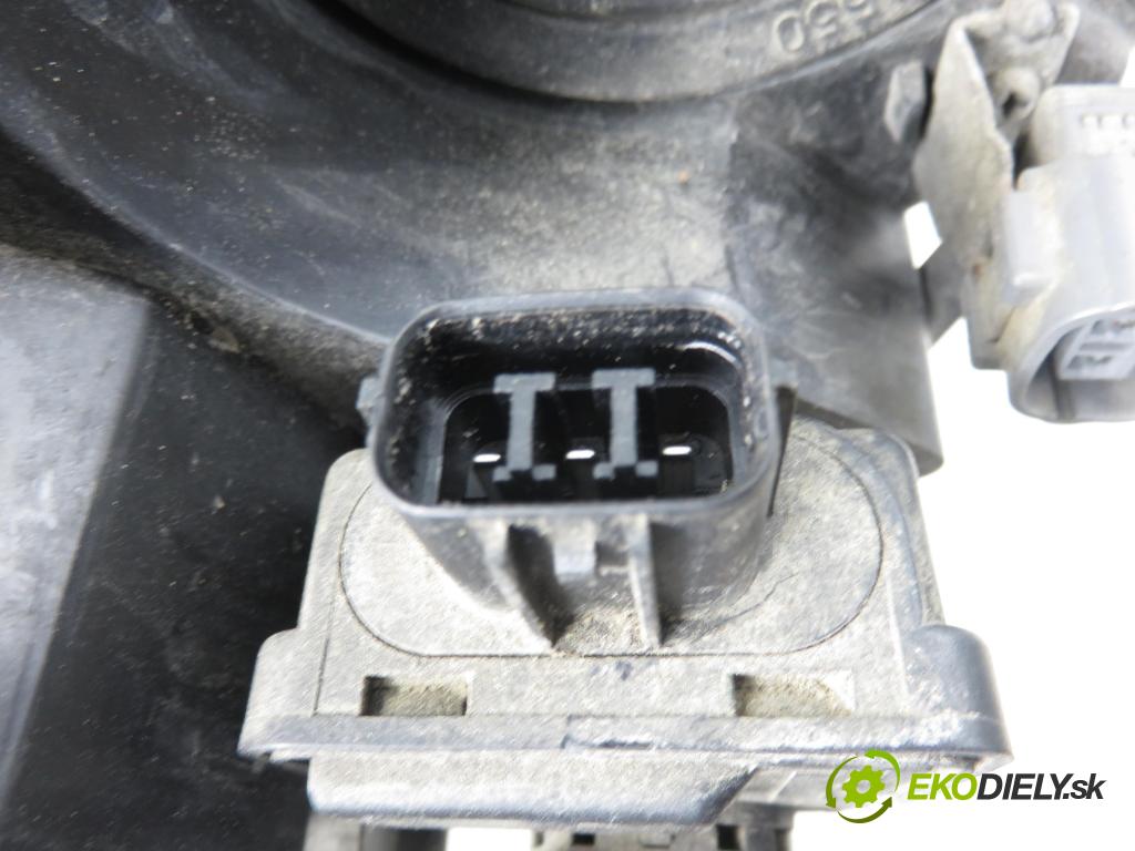 MAZDA 5 (CR19) MINIVAN 2007 105,00 2.0 MZR-CD 143 - RF7J 1998,00 Svetlo LP