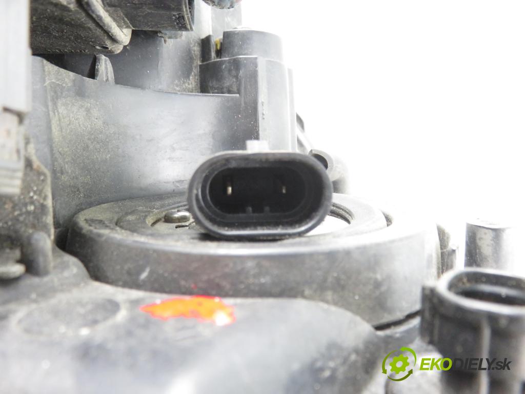 MAZDA 5 (CR19) MINIVAN 2007 105,00 2.0 MZR-CD 143 - RF7J 1998,00 Svetlo LP