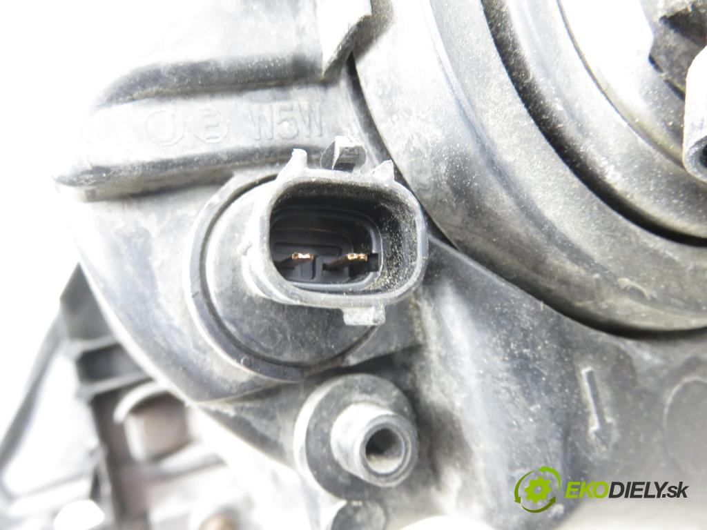 MAZDA 5 (CR19) MINIVAN 2007 105,00 2.0 MZR-CD 143 - RF7J 1998,00 Svetlo PP