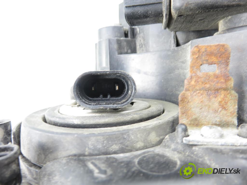 MAZDA 5 (CR19) MINIVAN 2007 105,00 2.0 MZR-CD 143 - RF7J 1998,00 Svetlo PP