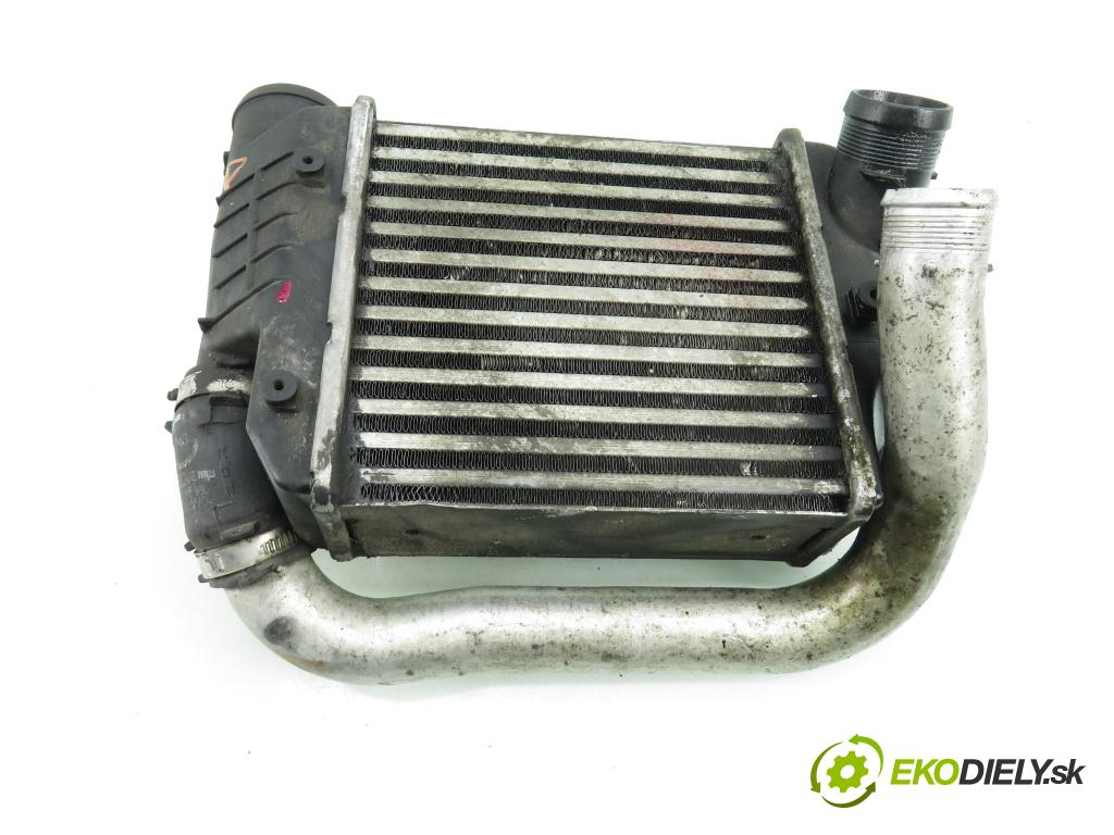 AUDI A6 (4F2, C6) SEDAN 2004 165,00 3.0 TDI quattro - BMK 2967,00 chladič intercooler