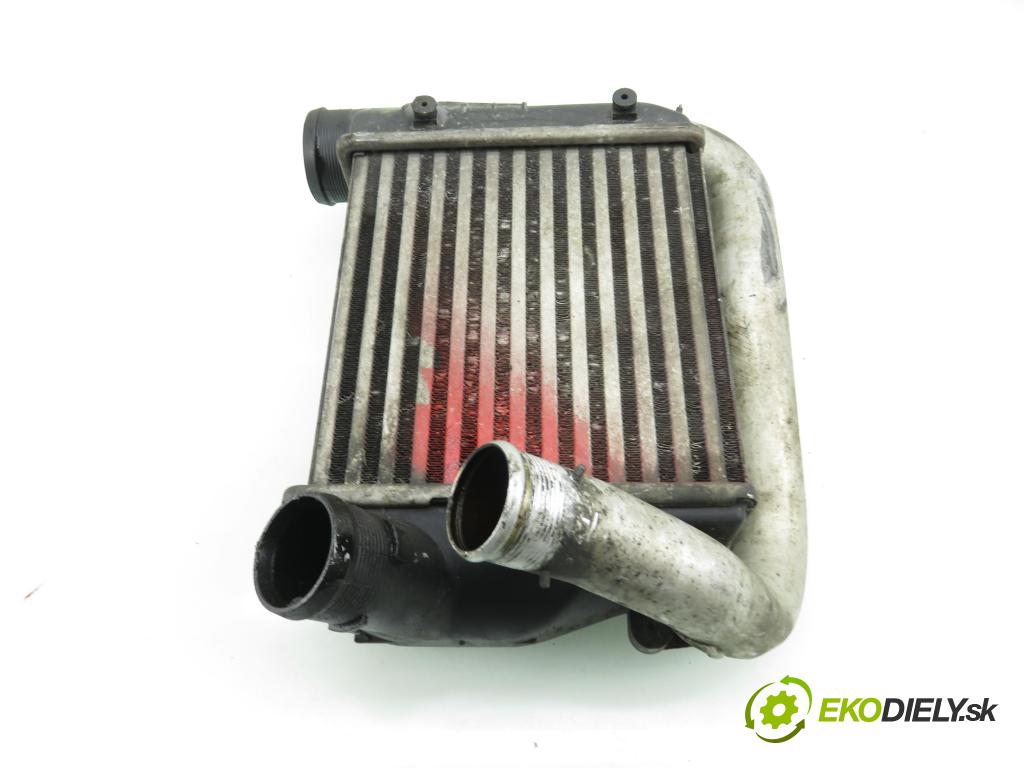 AUDI A6 (4F2, C6) SEDAN 2004 165,00 3.0 TDI quattro - BMK 2967,00 chladič intercooler 4F0145805E