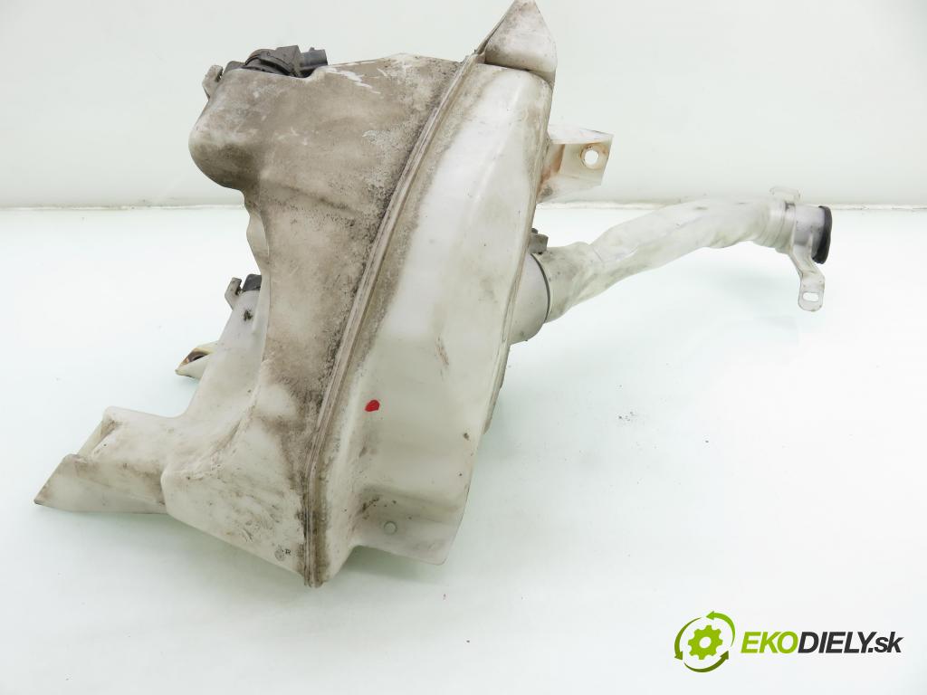 TOYOTA RAV 4 II (_A2_) SUV 2003 85,00 2.0 D-4D 4WD 116 - 1CD-FTV 1995,00 Nádržka ostrekovačov 060851139 (Kľučka dverí ostatné)