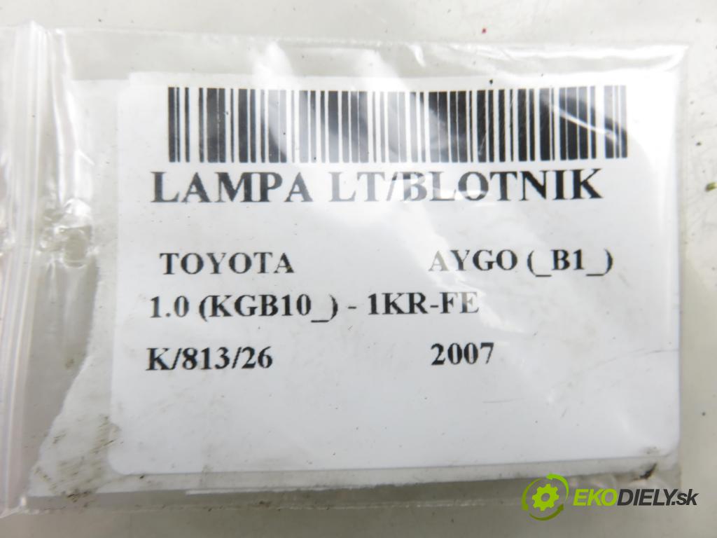 TOYOTA AYGO (_B1_) HB 2007 50,00 1.0 68 - 1KR-FE 998,00 Svetlo ľavé zadné 815600H020