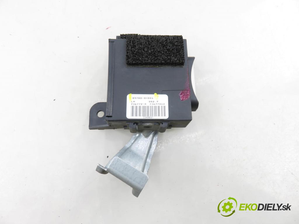 TOYOTA AYGO (_B1_) HB 2007 50,00 1.0 68 - 1KR-FE 998,00 spinačka / imobilizéra IMMO / Riadiaca jednotka N0502200 ; N0501417 ; 897800H021