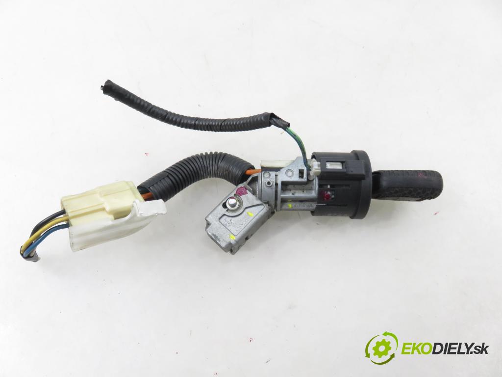 TOYOTA AYGO (_B1_) HB 2007 50,00 1.0 68 - 1KR-FE 998,00 spinačka / imobilizéra IMMO / Riadiaca jednotka N0502200 ; N0501417 ; 897800H021