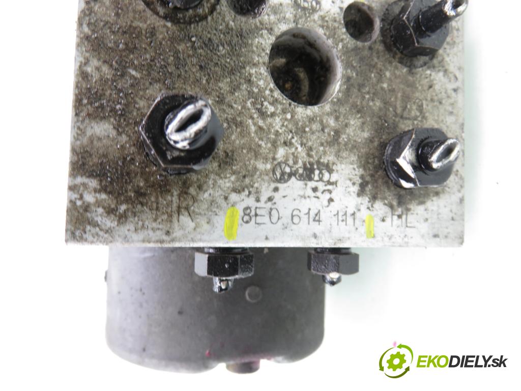VW PASSAT B5 (3B2) SEDAN 1996 74,00 1.6 - ADP 1595,00 Pumpa ABS 0265216411 ; 0273004132 ; 8E0614111 (Pumpa ABS)