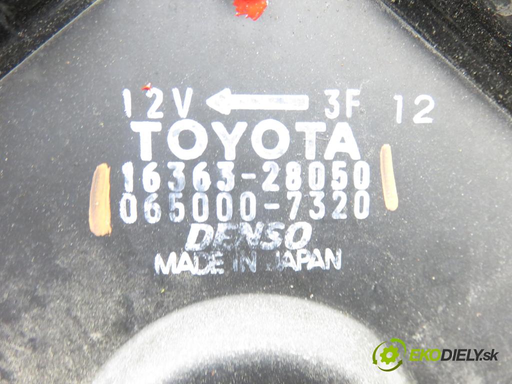 TOYOTA RAV 4 II (_A2_) SUV 2003 85,00 2.0 D-4D 4WD 116 - 1CD-FTV 1995,00 Ventilátor chladič klíma/voda 1636328050 ; 0620007320