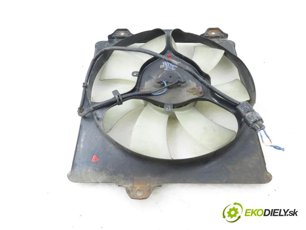 TOYOTA RAV 4 II (_A2_) SUV 2003 85,00 2.0 D-4D 4WD 116 - 1CD-FTV 1995,00 Ventilátor chladič klíma/voda 1636328050 ; 0620007320