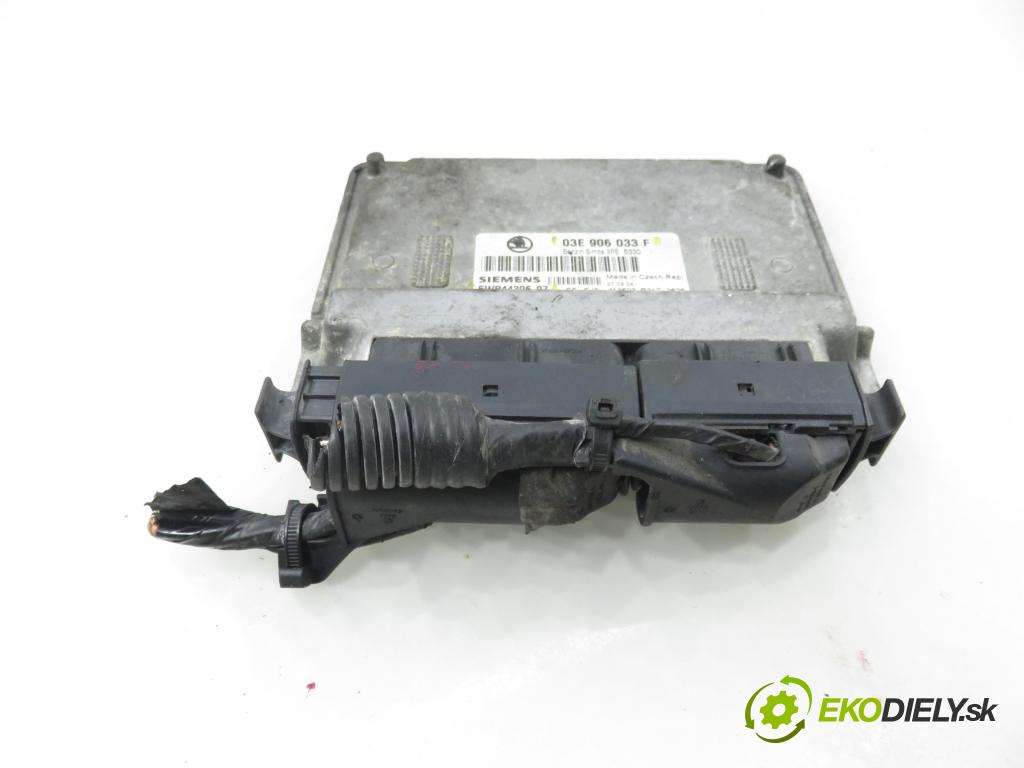 SKODA FABIA I Combi (6Y5) KOMBI 2004 47,00 1.2 - AZQ 1198,00 řídící jednotka motora 5WP4430607 ; 03E906033F