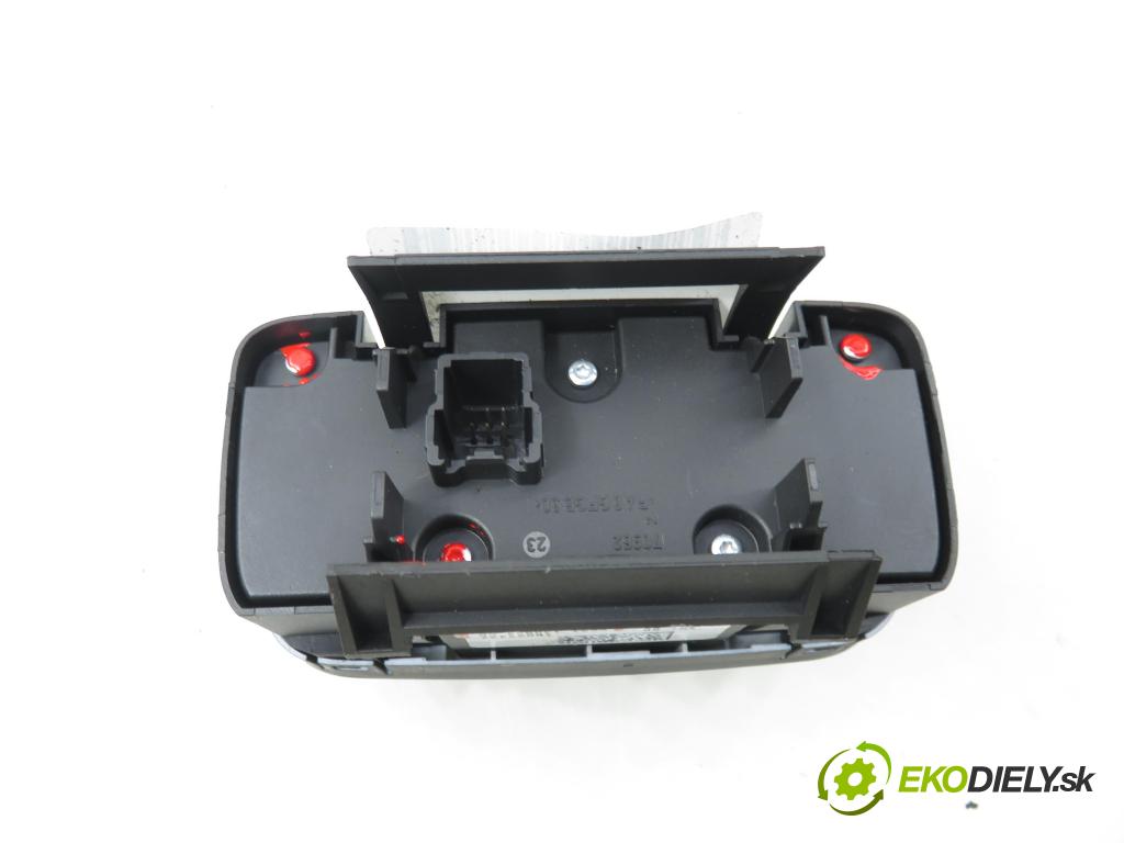 FORD MONDEO IV Turnier (BA7) KOMBI 2011 85,00 1.6 TDCi - T1BA 1560,00 prepínač svetlá AG9T13A024CA