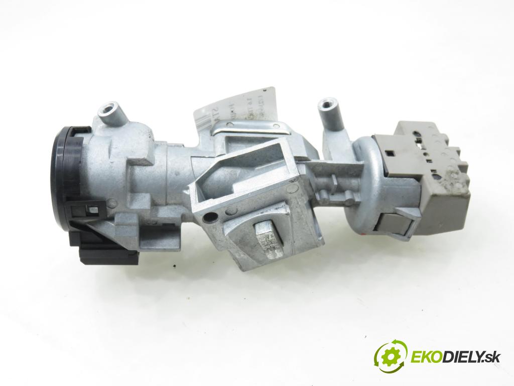 FORD MONDEO IV Turnier (BA7) KOMBI 2011 85,00 1.6 TDCi - T1BA 1560,00 spinačka 3M513F880AE ; 6E5T15607CA (Spínacia skrinka)