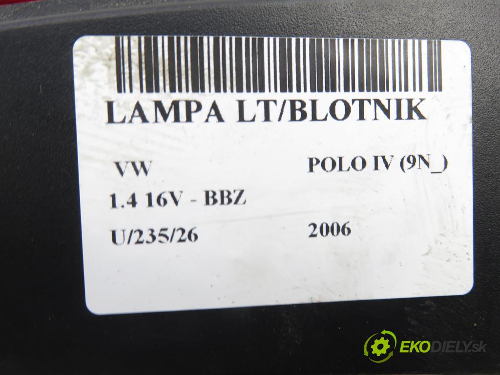 VW POLO (9N_) HB 2006 74,00 1.4 16V - BBZ 1390,00 světlo levé zadní 6Q6945095M