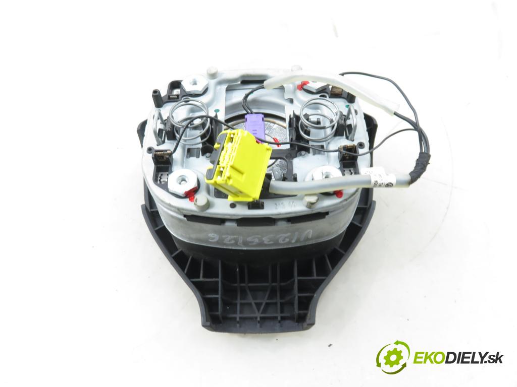 VW POLO (9N_) HB 2006 74,00 1.4 16V - BBZ 1390,00 AirBag air BAG volantu 6Q0880201Q