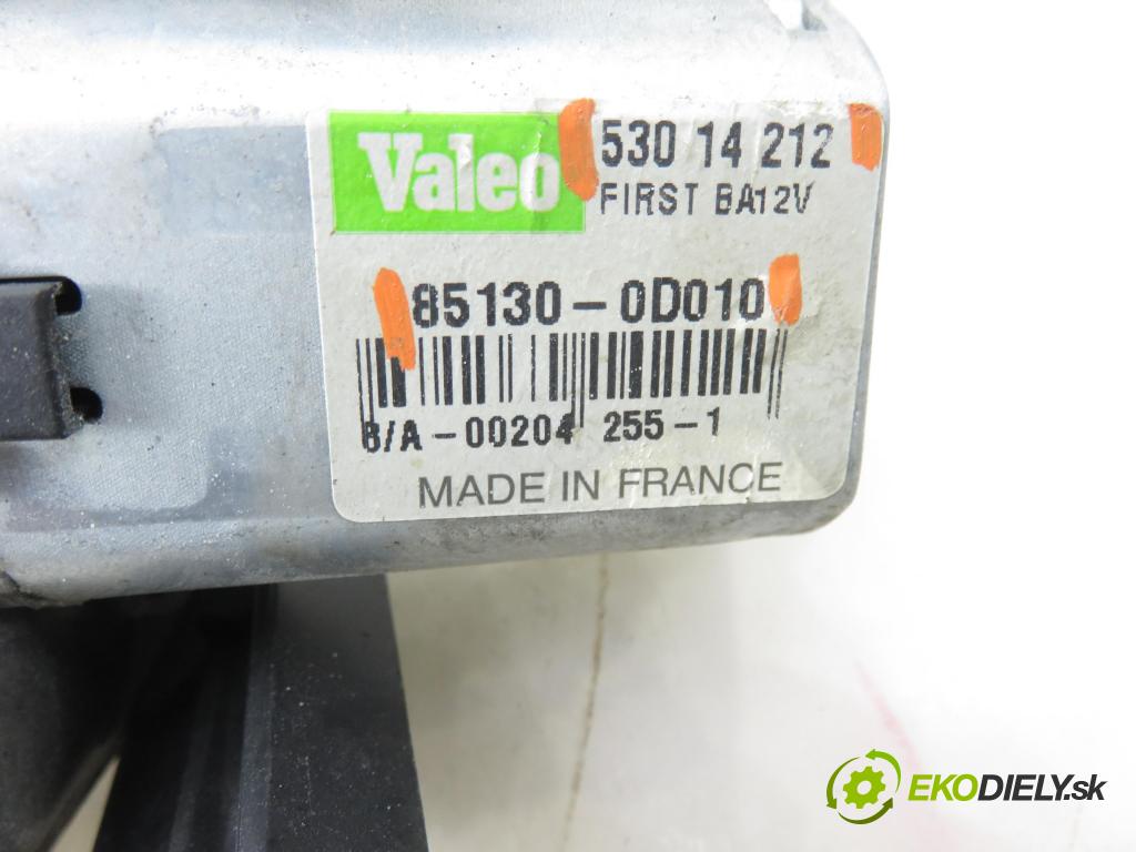 TOYOTA YARIS (_P1_) HB 2001 50,00 1.0 VVT- i 68 - 1SZ-FE 998,00 motorek stěrače ZADNÍ: 851300D010 ; 53014212