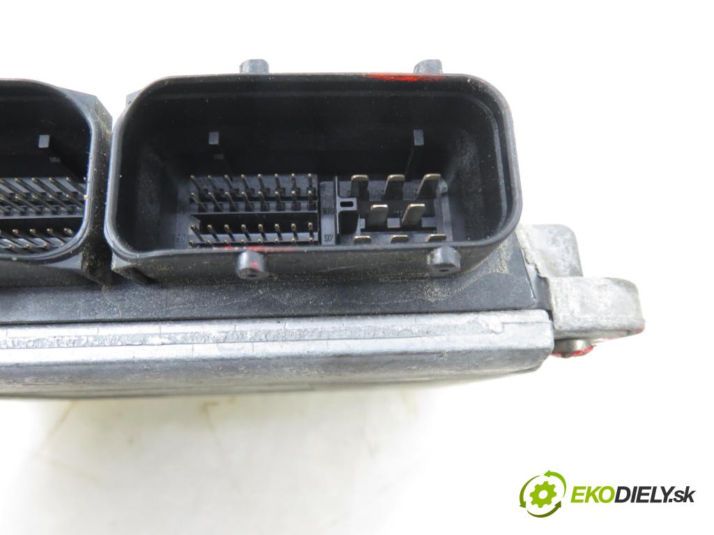 VW POLO (9N_) HB 2006 74,00 1.4 16V - BBZ 1390,00 Riadiaca jednotka Motor 036906034AK ; 6160068411 ; IAW4MVAK