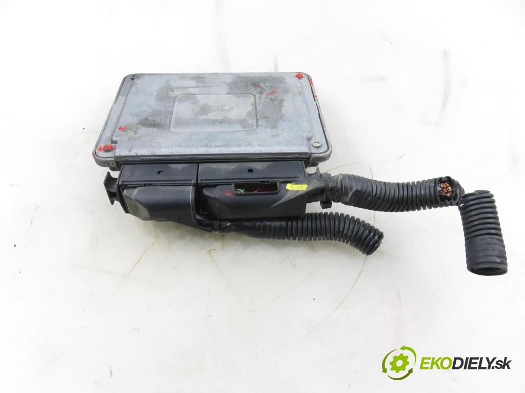 VW POLO (9N_) HB 2006 74,00 1.4 16V - BBZ 1390,00 Riadiaca jednotka Motor 036906034AK ; 6160068411 ; IAW4MVAK