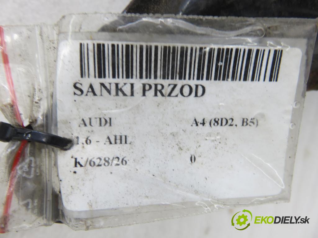 AUDI A4 (8D2, B5) SEDAN 1998 74,00 1.6 - AHL 1595,00 PŘEDNÍ: 