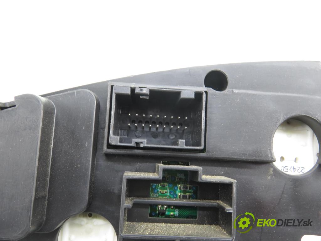 FIAT STILO (192_) HB 2004 76,00 1.6 16V 103 - 182 B6.000 1596,00 Prístrojovka elektrický 1FCF10849AAF ; 51746761