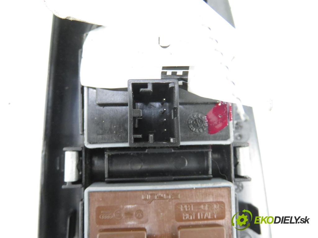VW POLO (9N_) HB 2006 74,00 1.4 16V - BBZ 1390,00 Panel ovládania okien 6Q1867171F