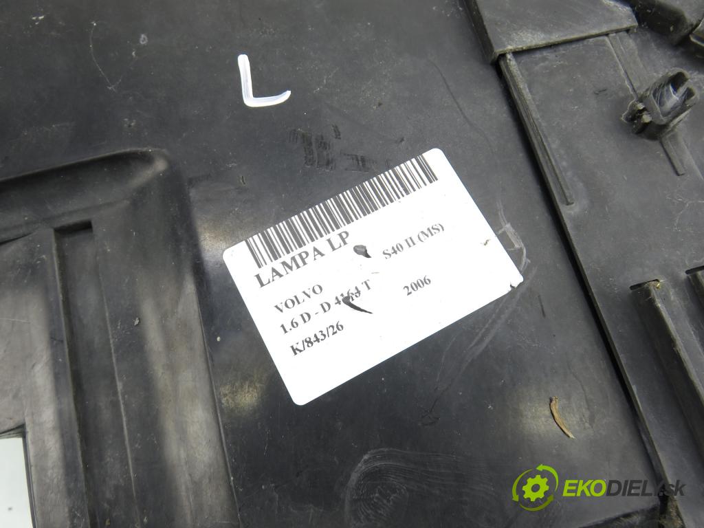 VOLVO S40 II (MS) SEDAN 2006 81,00 1.6 D - D 4164 T 1560,00 Svetlo LP 30698885
