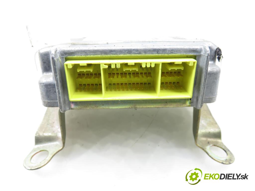 TOYOTA YARIS (_P1_) HB 2001 50,00 1.0 VVT- i 68 - 1SZ-FE 998,00 MODUL air BAG 891700D020 ; 205881104