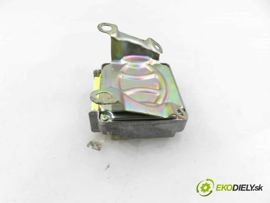 TOYOTA YARIS (_P1_) HB 2001 50,00 1.0 VVT- i 68 - 1SZ-FE 998,00 MODUL air BAG 891700D020 ; 205881104