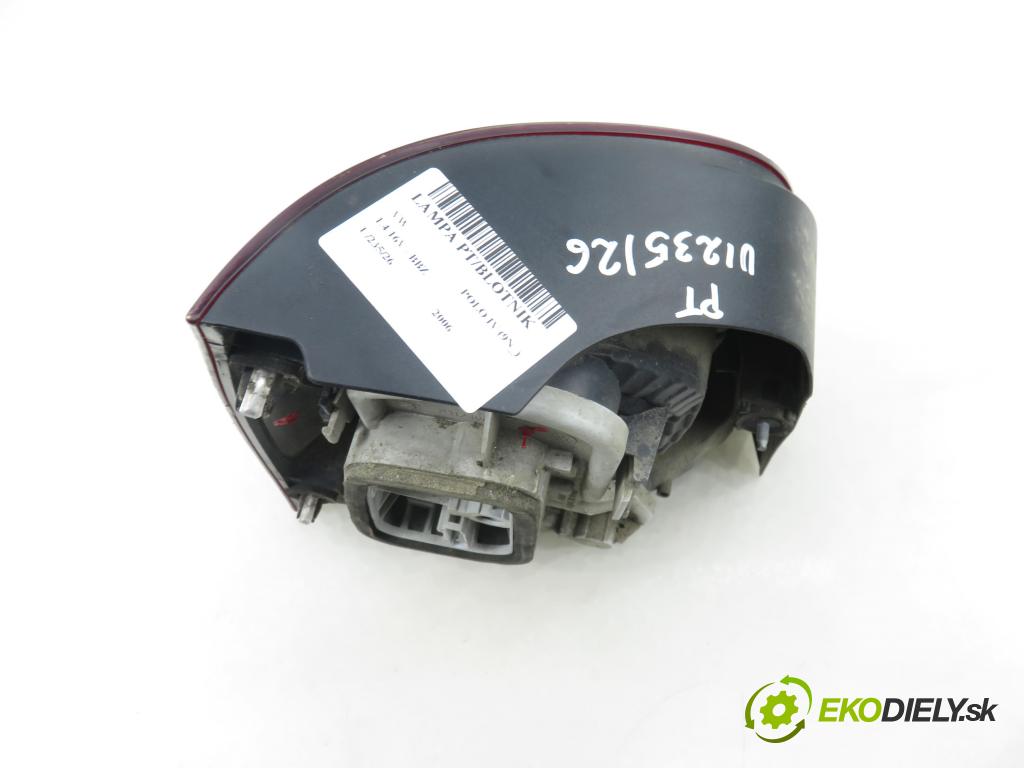 VW POLO (9N_) HB 2006 74,00 1.4 16V - BBZ 1390,00 světlo pravé zadní 6Q6945096M