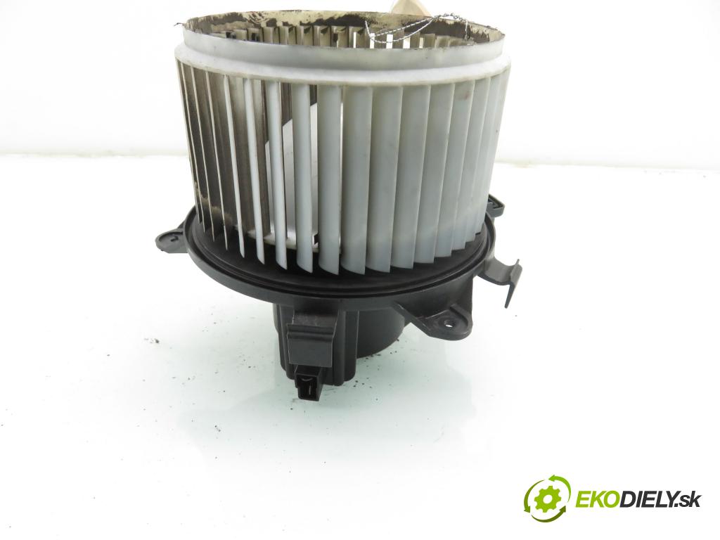 FIAT STILO (192_) HB 2004 76,00 1.6 16V (192_XB1A) - 182 B6.000 1596,00 Ventilátor vetráku DEA09051
