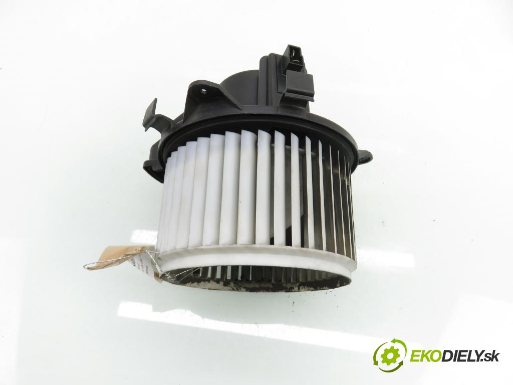 FIAT STILO (192_) HB 2004 76,00 1.6 16V (192_XB1A) - 182 B6.000 1596,00 Ventilátor vetráku DEA09051