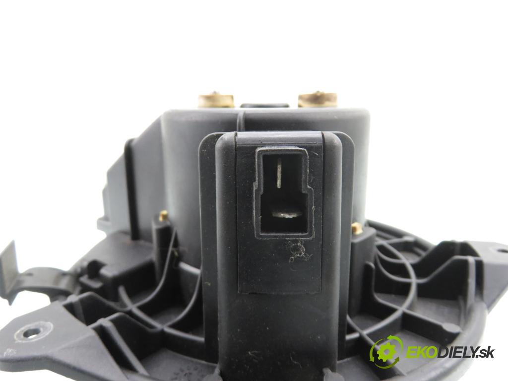FIAT STILO (192_) HB 2004 76,00 1.6 16V (192_XB1A) - 182 B6.000 1596,00 Ventilátor vetráku DEA09051