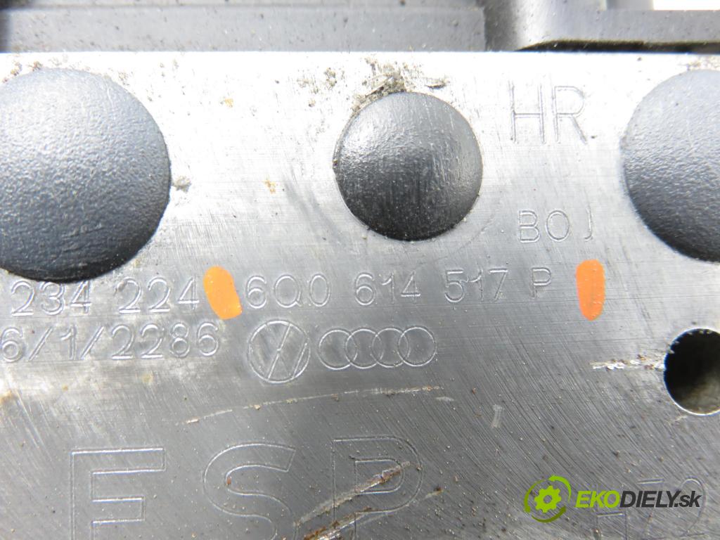VW POLO (9N_) HB 2006 74,00 1.4 16V - BBZ 1390,00 Pumpa ABS 0265950413 ; 0265234224 ; 6Q0614517P (Pumpa ABS)