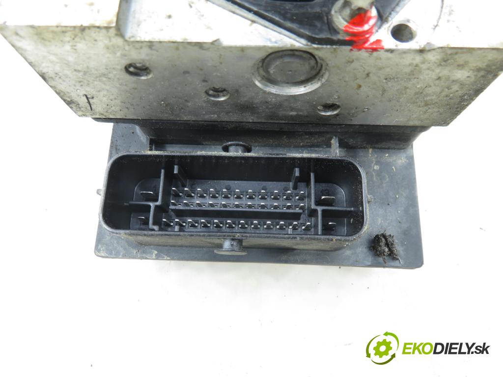 VW POLO (9N_) HB 2006 74,00 1.4 16V - BBZ 1390,00 Pumpa ABS 0265950413 ; 0265234224 ; 6Q0614517P (Pumpa ABS)
